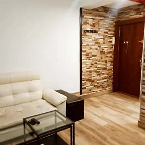 Apartamento Precioso Apartamento 3 Habitaciones. Con Patio., Camas